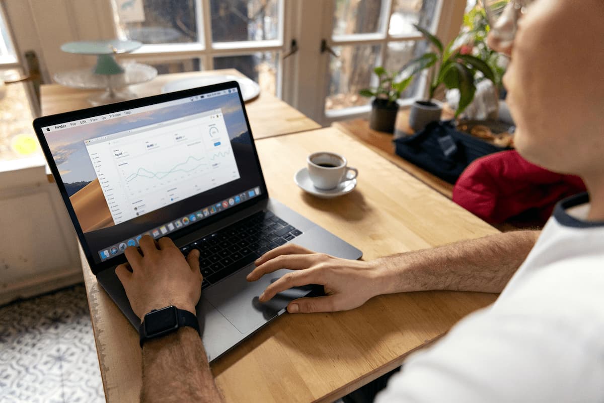 Best freelance developer portfolio for small business delivering data analysis and business intelligence services